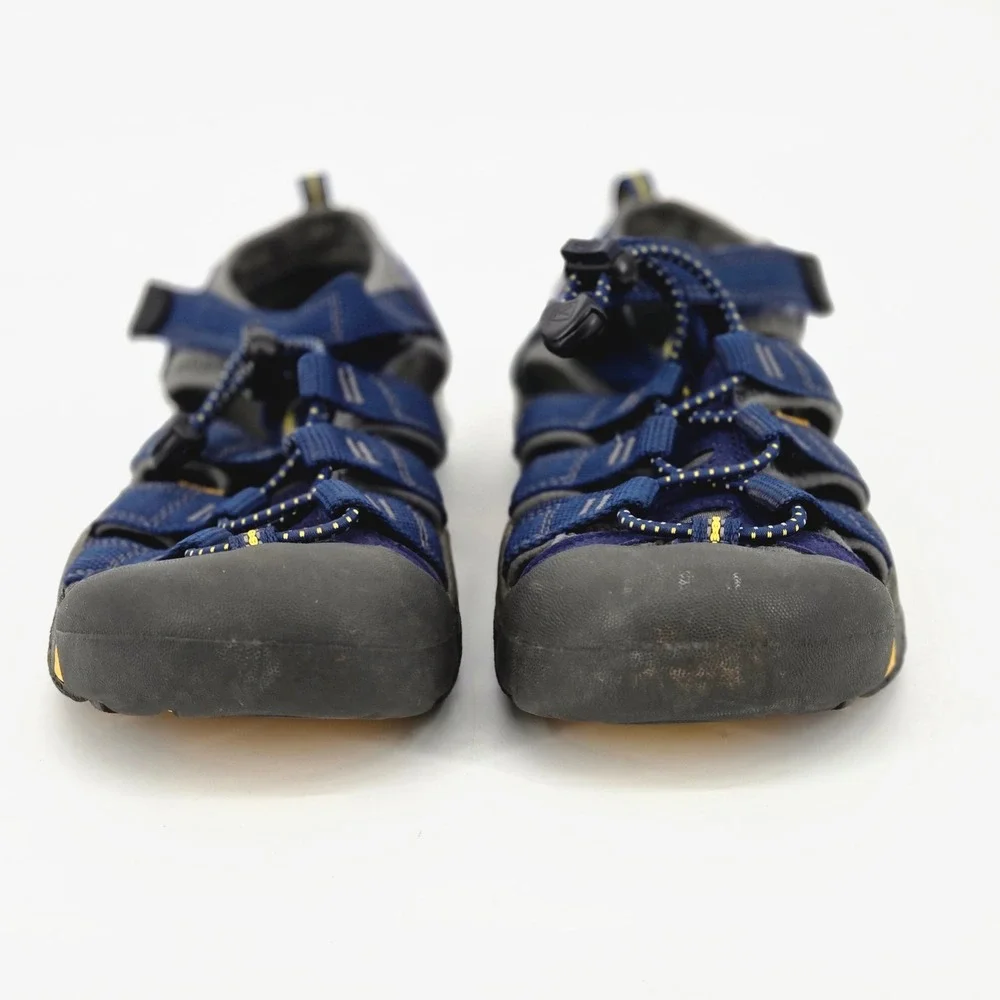 KEEN Newport H2 Navy Blue Yellow Waterproof Closed Toe Sandals Kids Size 3 VGUC